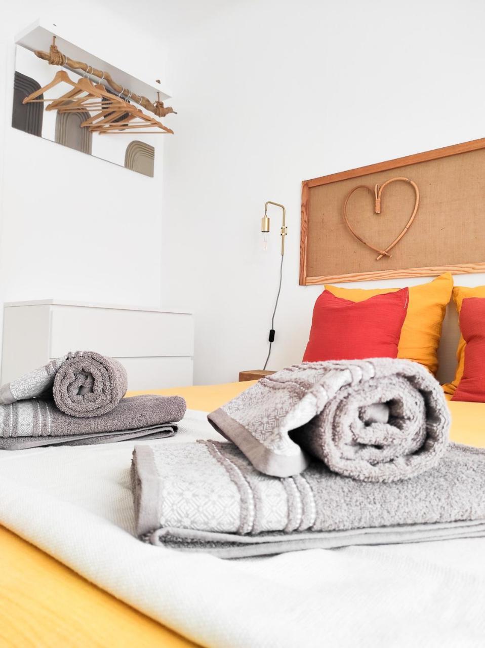 Le Cosy Valcros, Design Et Confort Aix-en-Provence Eksteriør bilde